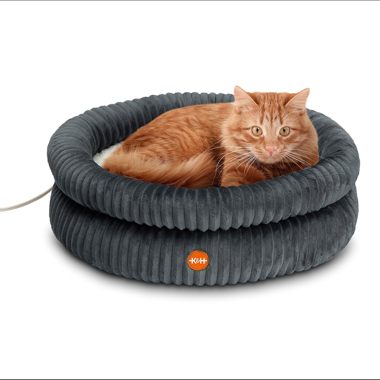 8 Best Cat Beds in 2026: From Heated Donuts to Window Perches (Tested by 3 Picky Cats)